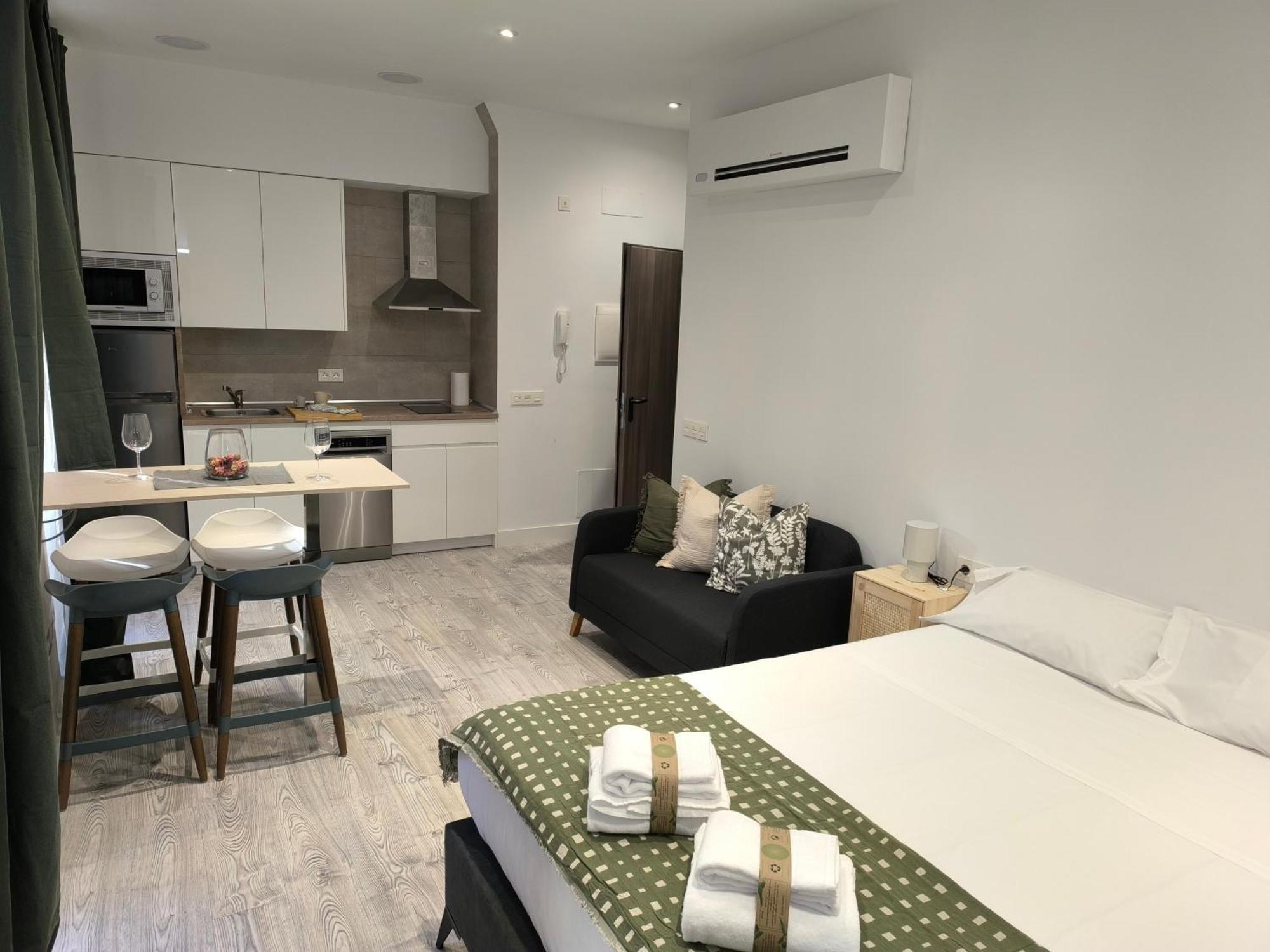 Insidehome Ciudad Del Cine บายาโดลิด ภายนอก รูปภาพ