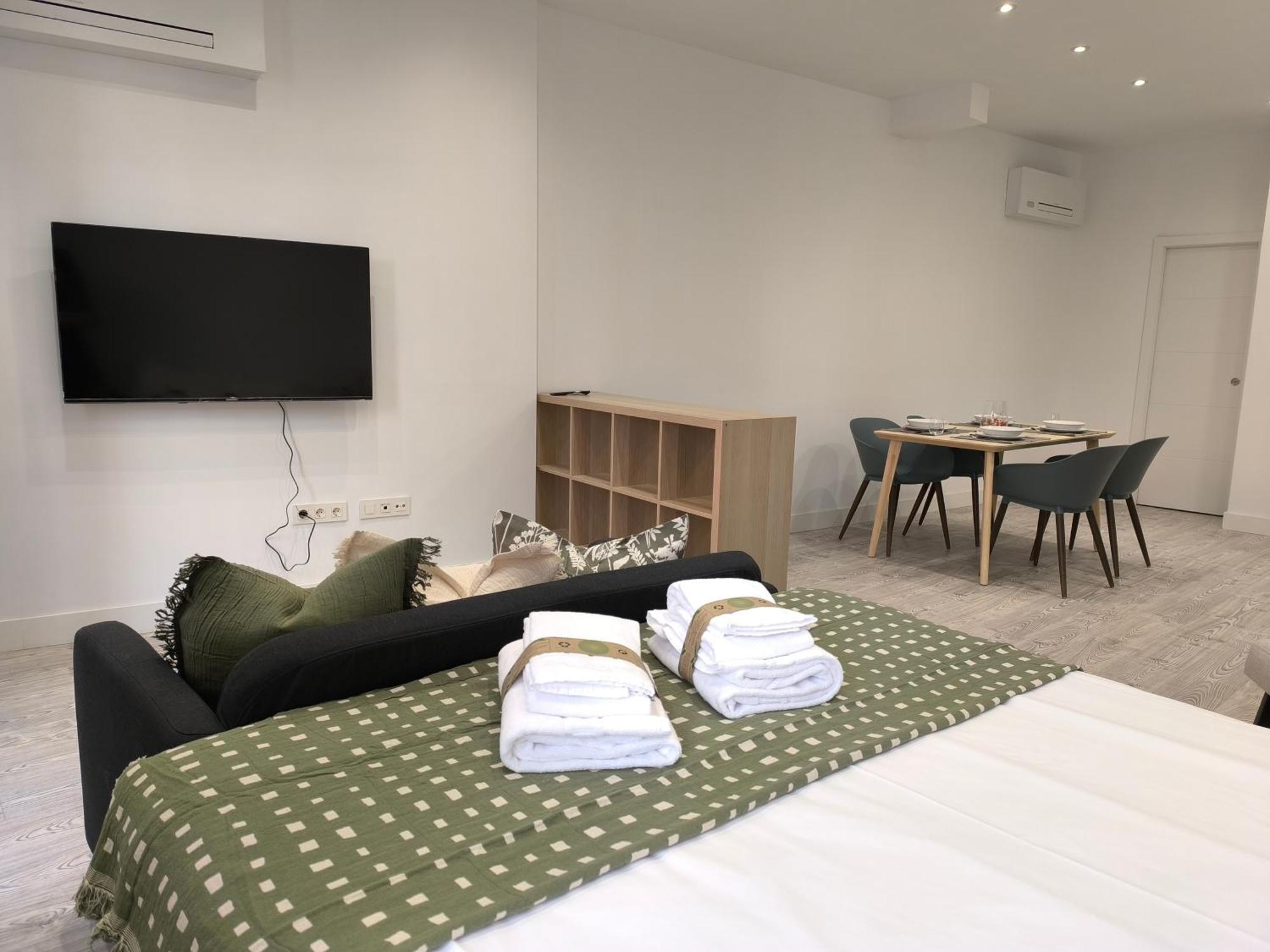 Insidehome Ciudad Del Cine บายาโดลิด ภายนอก รูปภาพ